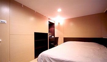 Lucky Apartment-ximen Taipei